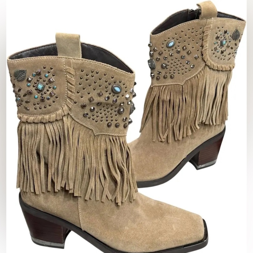 BNWOB Vince Camuto Bennsen Embellished Western Fringe Mid Calf Boot - Size 6